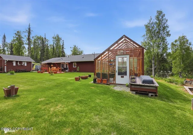 Homes for sale in Soldotna, AK | 36186 Murray Ln, Soldotna, AK 99669 | MLS# 26-7677
