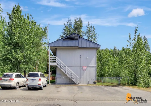 3rd image of 8100 Boundary Ave, Anchorage, AK 99504 | MLS# 26-7551