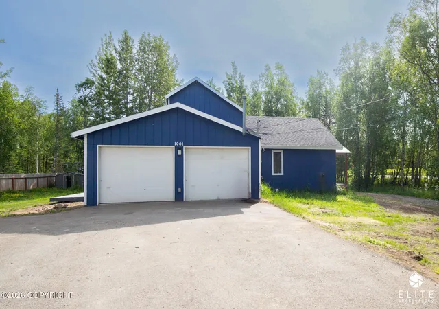 1st image of 1001 S Woodcrest Cir, Wasilla, AK 99654 | MLS# 26-7489