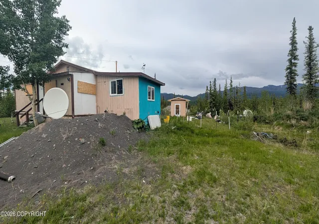 Homes for sale in Remote, AK | Mile 4 Nabesna Rd, Remote, AK 99000 | MLS# 26-7525