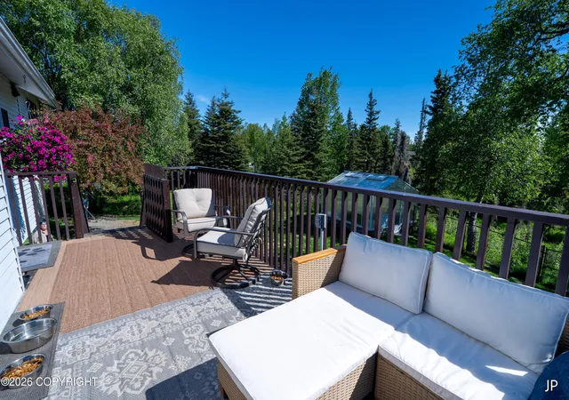 2nd image of 119 Wooded Glen Ct, Kenai, AK 99611 | MLS# 26-7559