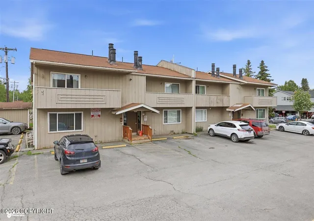 Homes for sale in Anchorage, AK | 7068 Weimer Rd #5, Anchorage, AK 99502 | MLS# 26-7567