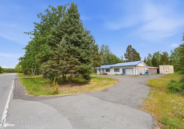 3rd image of 33830 Echo Lake Rd, Soldotna, AK 99669 | MLS# 26-7586