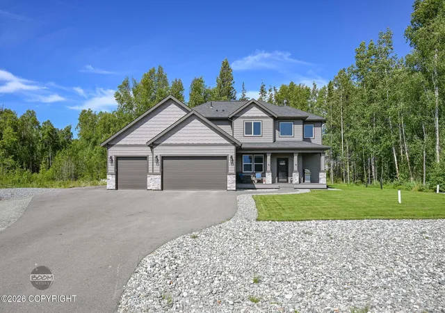 Photo 1 of Sale Pending at 1141 W Blf View Dr, Wasilla, AK 99654 | MLS# 26-8880 | Listing updated on 2026-08-31