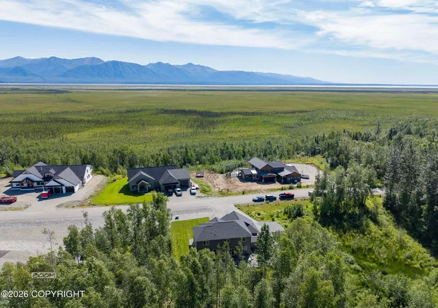Photo 2 of Sale Pending at 1141 W Blf View Dr, Wasilla, AK 99654 | MLS# 26-8880 | Listing updated on 2026-08-31