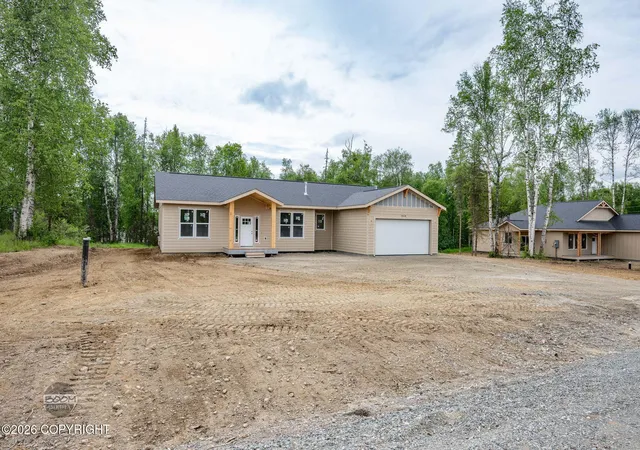 Photo 3 of Single family home for sale at 9518 W Palermo Cir, Wasilla, AK 99623 | MLS# 26-7736 | Listing updated on 2026-08-26