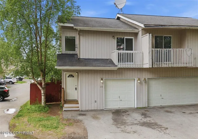 Homes for sale in Anchorage, AK | 232 E 45th Ave #28, Anchorage, AK 99503 | MLS# 26-7627