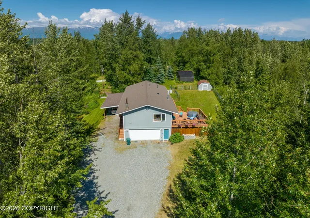 3rd image of 1340 E Fairview Loop Loop, Wasilla, AK 99654 | MLS# 26-7683