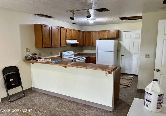 5th image of 1325 Airport Heights Dr, Anchorage, AK 99508 | MLS# 26-7697