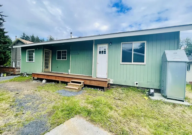 Photo 4 of Single family home for sale at 1617 Lynden Way, Kodiak, AK 99615 | MLS# 26-7725 | Listing updated on 2026-08-26