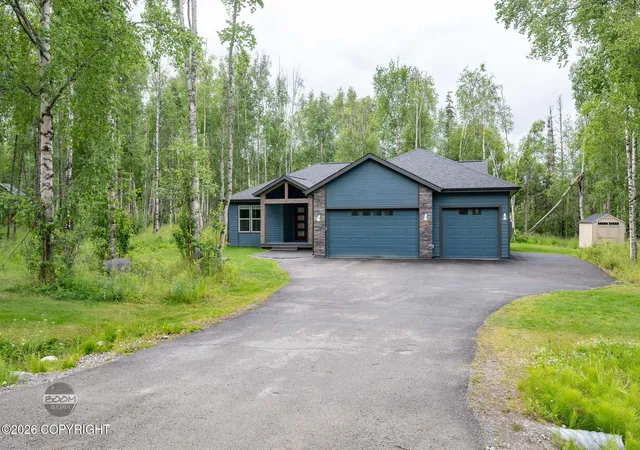 Photo 1 of Single family home for sale at 3430 S Partch Dr, Wasilla, AK 99623 | MLS# 26-7668 | Listing updated on 2026-07-17