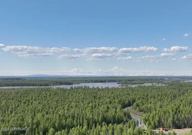 Homes for sale in Willow, AK | 13965 E Susitna Cir, Willow, AK 99688 | MLS# 26-7671