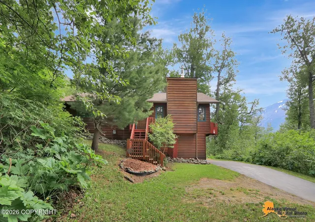 2nd image of 1815 Mount Yukla Cir, Eagle River, AK 99577 | MLS# 26-7752