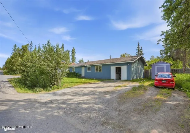 Homes for sale in Soldotna, AK | 35930 N Kobuk St, Soldotna, AK 99669 | MLS# 26-7788