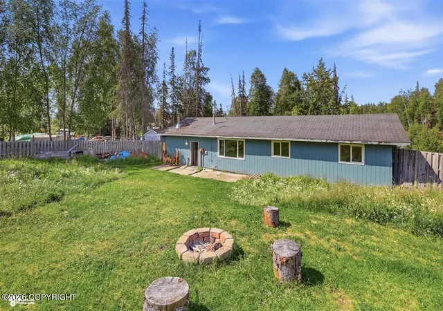 Homes for sale in Soldotna, AK | 35930 N Kobuk St, Soldotna, AK 99669 | MLS# 26-7788