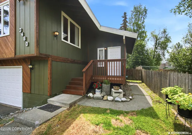 Homes for sale in Anchorage, AK | 3480 W 78th Ave, Anchorage, AK 99502 | MLS# 26-8332