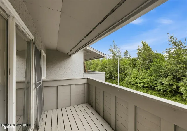 Homes for sale in Anchorage, AK | 4333 San Ernesto Ave #307, Anchorage, AK 99508 | MLS# 26-7998