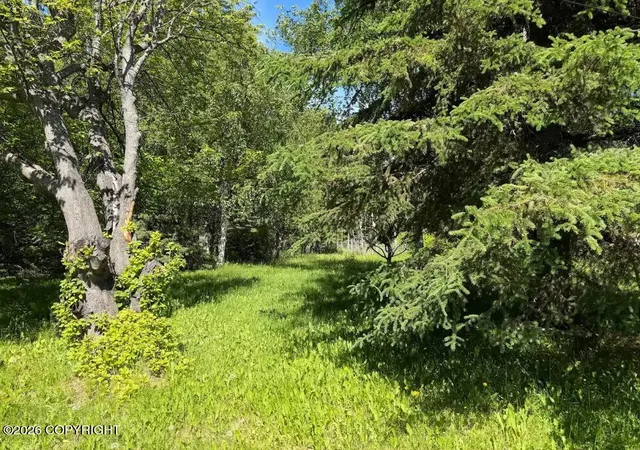 5th image of 5027 W 86Th Ave, Anchorage, AK 99502 | MLS# 26-7789