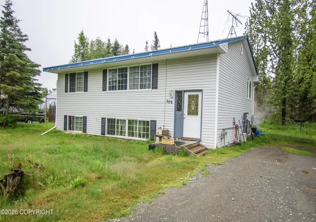 Photo 2 of Sale Pending at 309 Hutto St, Kenai, AK 99611 | MLS# 26-8663 | Listing updated on 2026-07-25