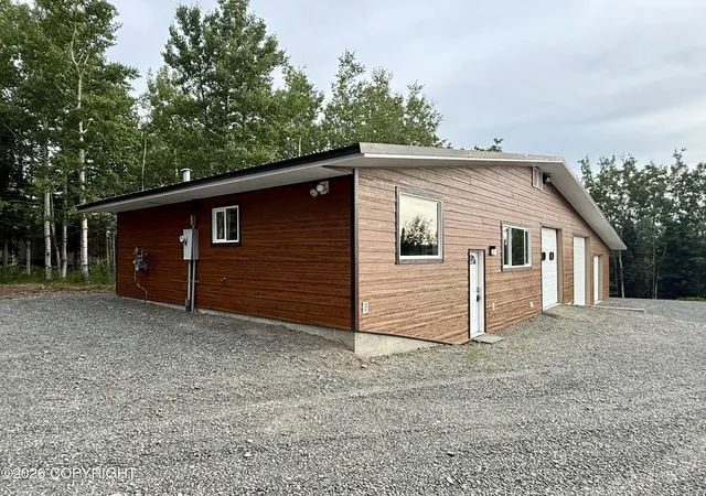 Photo 4 of Single family home for sale at 38530 Southwind Cir, Sterling, AK 99672 | MLS# 26-7826 | Listing updated on 2026-09-04