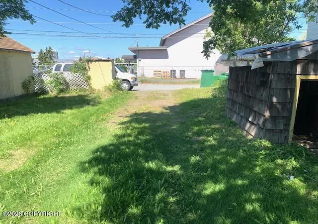 Homes for sale in Anchorage, AK | 211 W 11Th Ave, Anchorage, AK 99501 | MLS# 26-7840