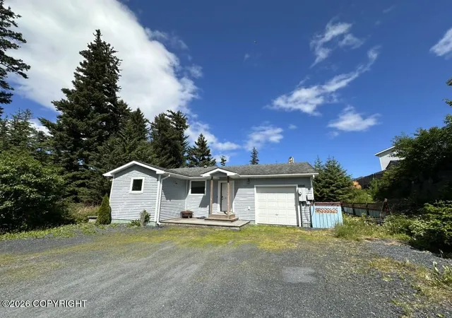 Homes for sale in Kodiak, AK | 3703 Puffin Cir, Kodiak, AK 99615 | MLS# 26-7855