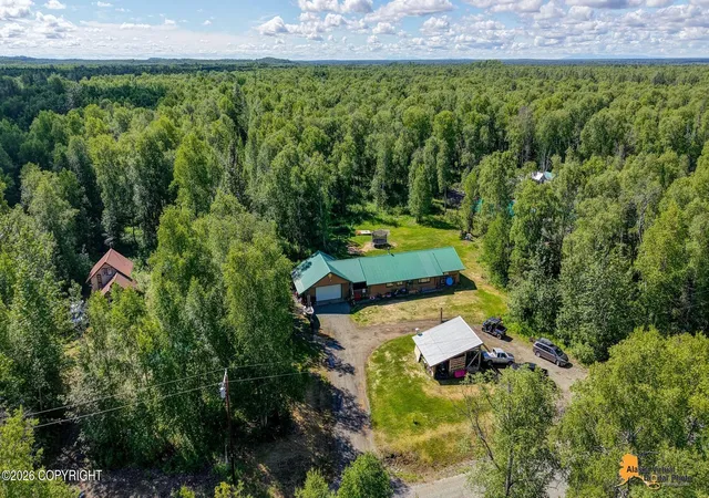 Homes for sale in Talkeetna, AK | 14900 E Kellard Cir, Talkeetna, AK 99676 | MLS# 26-7883