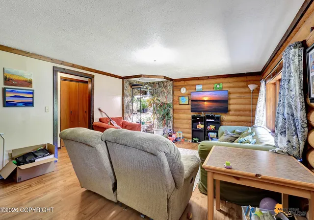 Homes for sale in Talkeetna, AK | 14900 E Kellard Cir, Talkeetna, AK 99676 | MLS# 26-7883