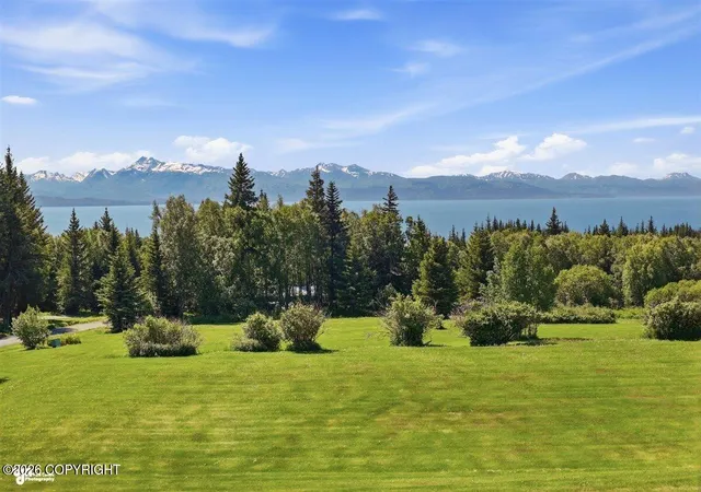 Photo 3 of Condo for sale at 930 Quiet Crk Dr #930, Homer, AK 99603 | MLS# 26-8046 | Listing updated on 2026-08-05