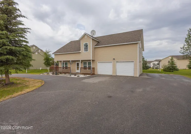 1st image of 631 W Sixth Ave, North Pole, AK 99705 | MLS# 26-7935