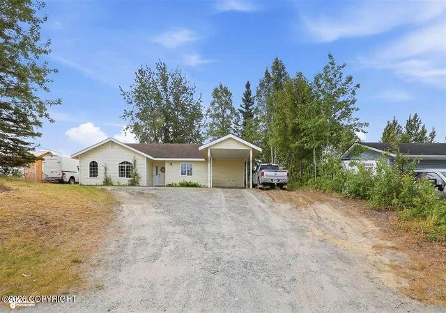 Homes for sale in Soldotna, AK | 303 W Marydale Ave, Soldotna, AK 99669 | MLS# 26-8193