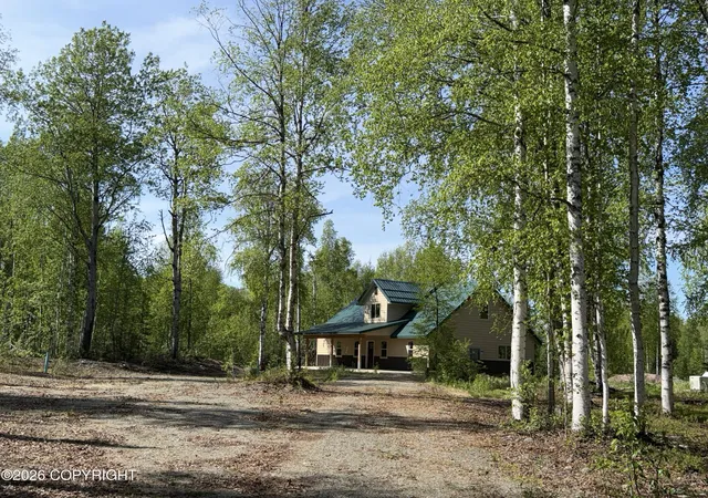 Homes for sale in Willow, AK | 48950 S Silver Salmon Cir, Willow, AK 99688 | MLS# 26-8005