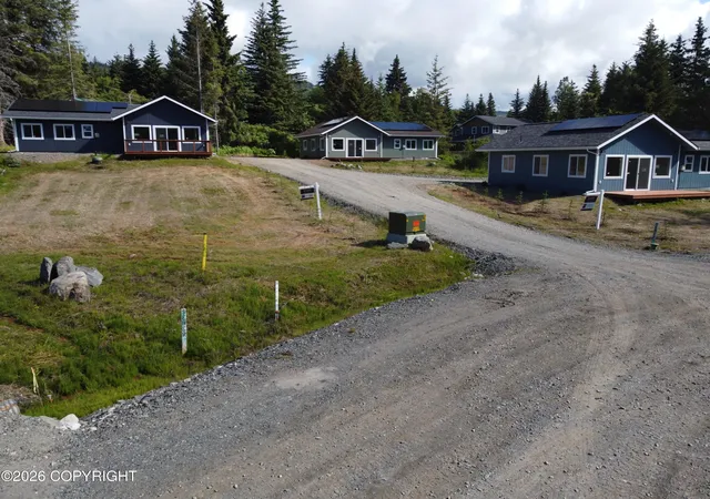 Homes for sale in Homer, AK | 1610 Cantrell Creek Rd, Homer, AK 99603 | MLS# 26-8043