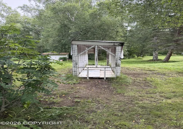 Photo 4 of Single family home for sale at 3217 Baxter Rd, Anchorage, AK 99504 | MLS# 26-11204 | Listing updated on 2026-09-08
