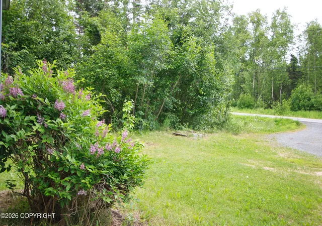 Photo 32 of Sale Pending at 9575 W Hollywood Rd, Wasilla, AK 99623 | MLS# 26-8108 | Listing updated on 2026-07-16