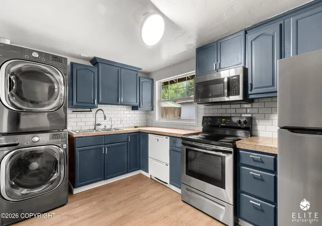 Photo 1 of Sale Pending at 2611 Lake Otis Pkwy, Anchorage, AK 99508 | MLS# 26-8821 | Listing updated on 2026-08-20