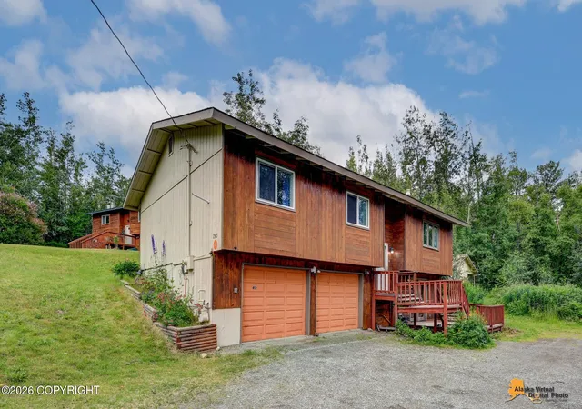 Homes for sale in Palmer, AK | 7585 E Rawhide Ln, Palmer, AK 99645 | MLS# 26-8137
