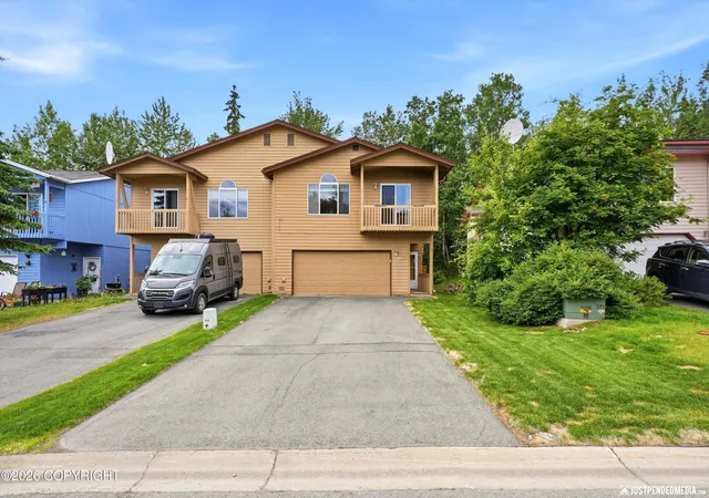 3rd image of 8924 Northwood Park Cir, Eagle River, AK 99577 | MLS# 26-8111