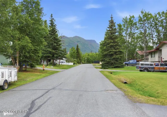 33rd image of 19822 First St, Eagle River, AK 99577 | MLS# 26-8104