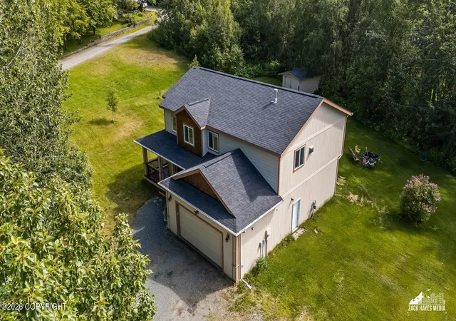 Photo 3 of Single family home for sale at 7300 N Sebastian Dr, Wasilla, AK 99654 | MLS# 26-8151 | Listing updated on 2026-09-13