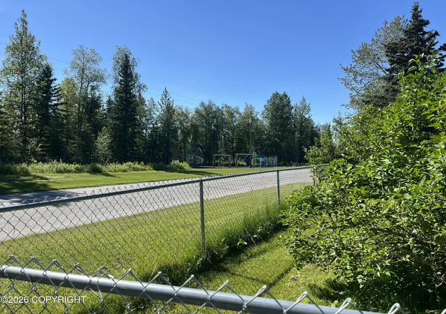 Photo 3 of Single family home for sale at 328 W Riverview Ave, Soldotna, AK 99669 | MLS# 26-8308 | Listing updated on 2026-10-06