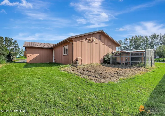 Photo 26 of Sale Pending at 720 N Gulkana Ct, Palmer, AK 99645 | MLS# 26-10190 | Listing updated on 2026-08-25