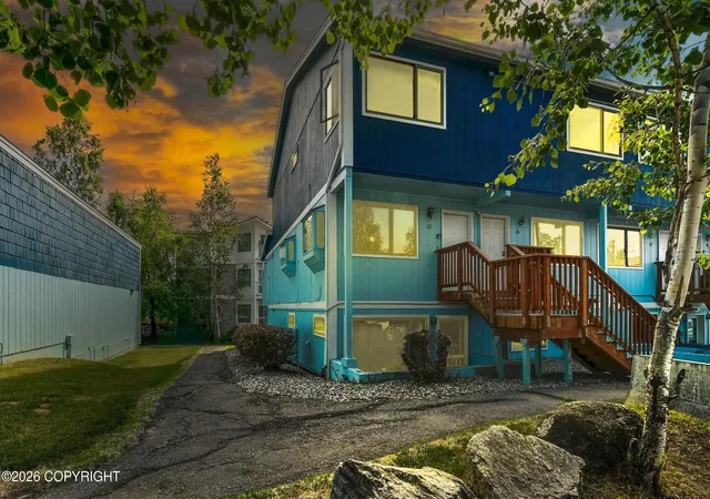Homes for sale in Anchorage, AK | 1265 Norman St #16, Anchorage, AK 99504 | MLS# 26-8291