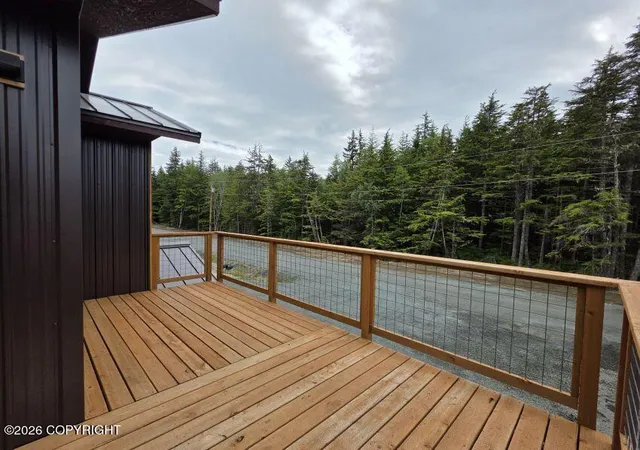 Homes for sale in Haines, AK | 660 Allie Rd, Haines, AK 99827 | MLS# 26-8269