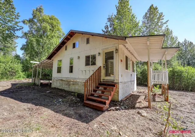 Homes for sale in Palmer, AK | 9383 N Government Creek Rd, Palmer, AK 99645 | MLS# 26-8619