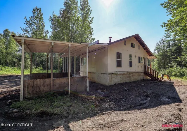 Homes for sale in Palmer, AK | 9383 N Government Creek Rd, Palmer, AK 99645 | MLS# 26-8619