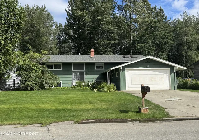 Photo 1 of Single family home for sale at 4711 Shelikof St, Anchorage, AK 99507 | MLS# 26-8270 | Listing updated on 2026-09-09
