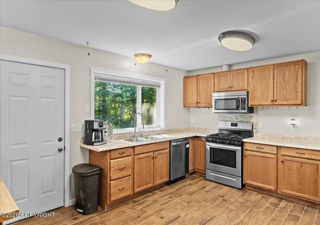 Photo 4 of Single family home for sale at 17205 E Idle Dr, Palmer, AK 99645 | MLS# 26-9808 | Listing updated on 2026-09-21