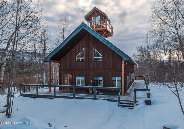 Homes for sale in Remote, AK | 29161 N Parks Hwy, Remote, AK 99683 | MLS# 26-8281