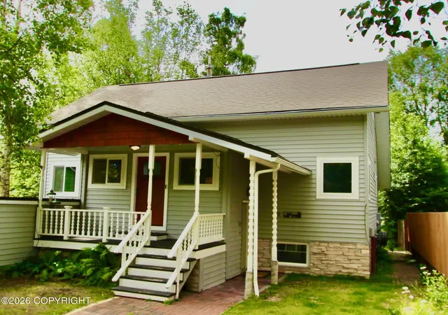 Photo 1 of Single family home for sale at 2604 Forest Park Dr, Anchorage, AK 99517 | MLS# 26-8303 | Listing updated on 2026-08-30